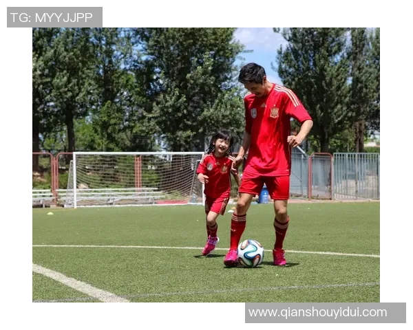 打造家庭足球室的完美空间让亲子互动与运动乐趣双丰收